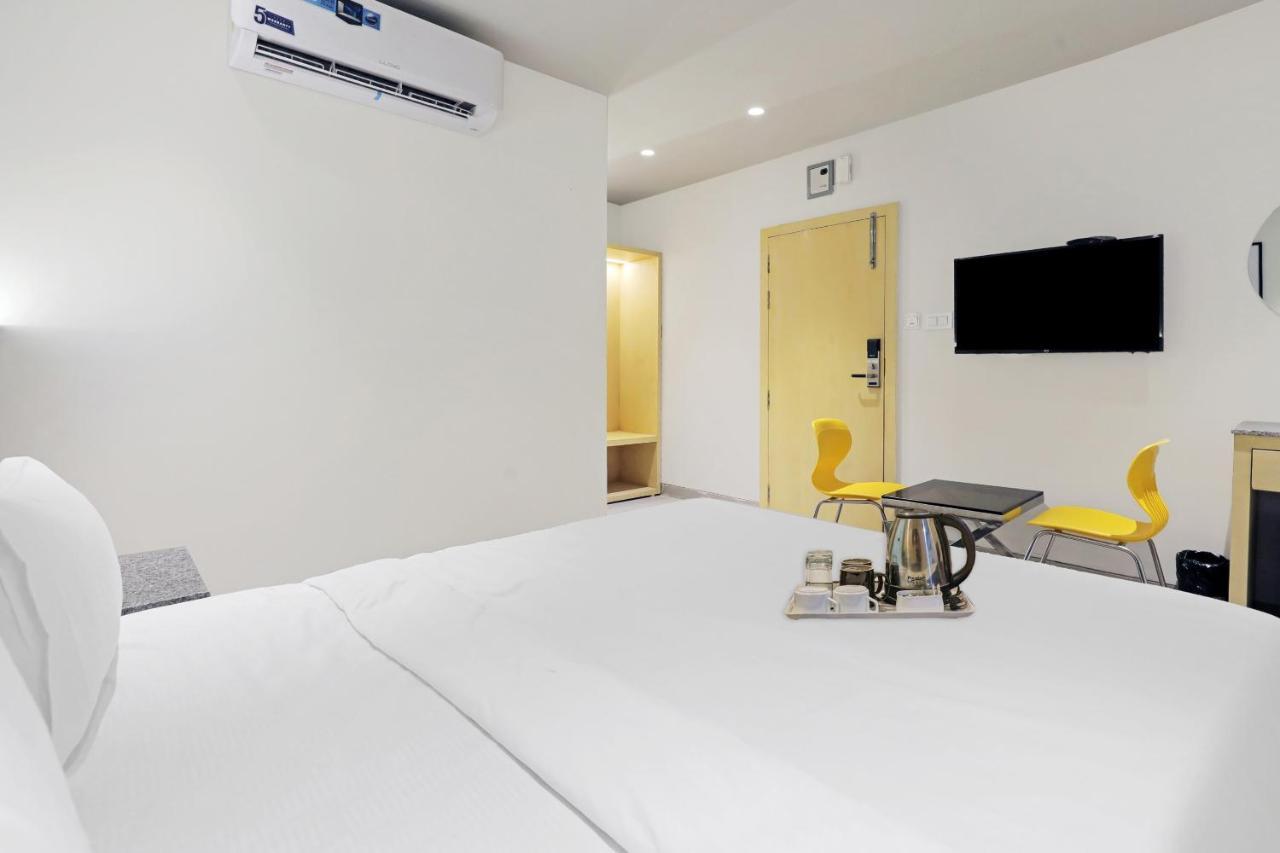 Fabhotel Oasis Yellow Courtyard Bhopal Extérieur photo