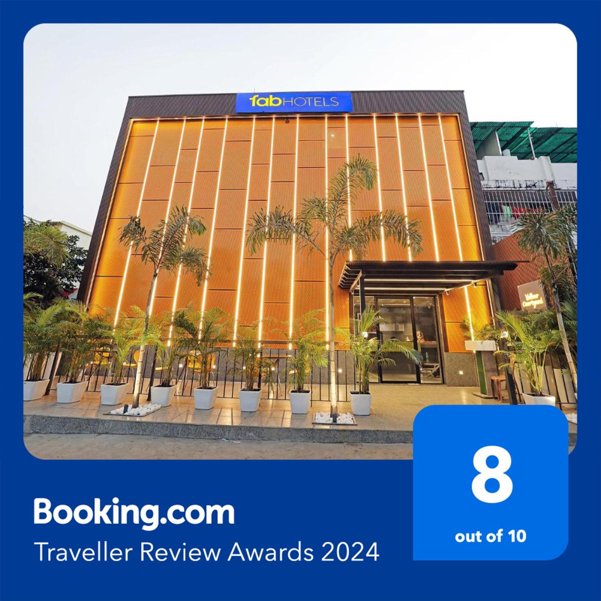 Fabhotel Oasis Yellow Courtyard Bhopal Extérieur photo